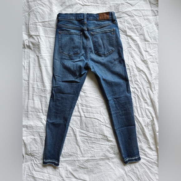 Madewell Women’s High Rise Distressed Jeans - Size 29 - Picture 3 of 8
